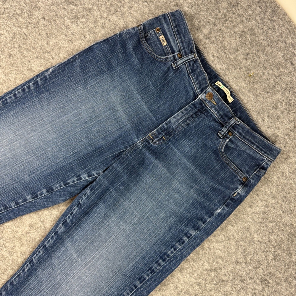Lee Womens Relaxed Straight Leg Jeans Blue Denim High Rise Size 12 Medium 1361